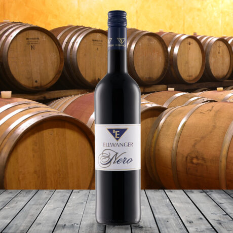 2022er<br>Kreation NERO<br>Rotwein trocken<br>mit Link zur Verkostung